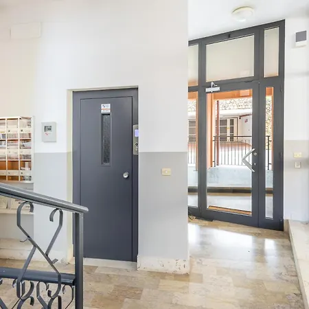 アパート Hostdomus-casa Marais *