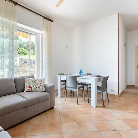 Hostdomus-casa Marais Apartment *