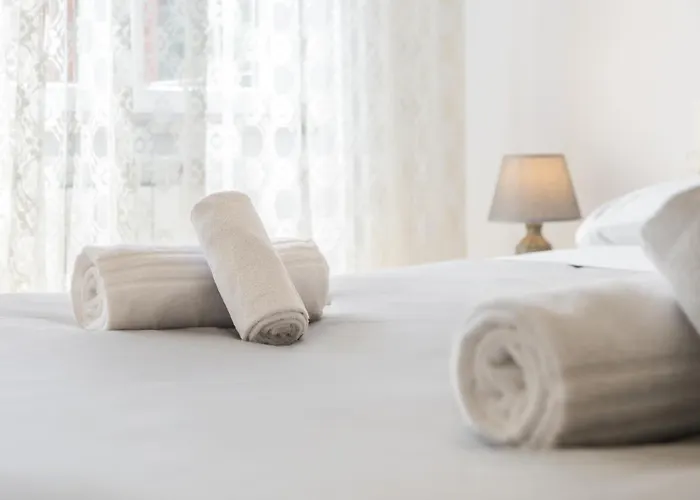 Hostdomus-casa Marais Appartement *